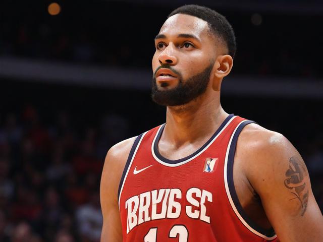 “九游app_ 场外故事：NBA明星的超凡趣味爱好”，nba场边明星