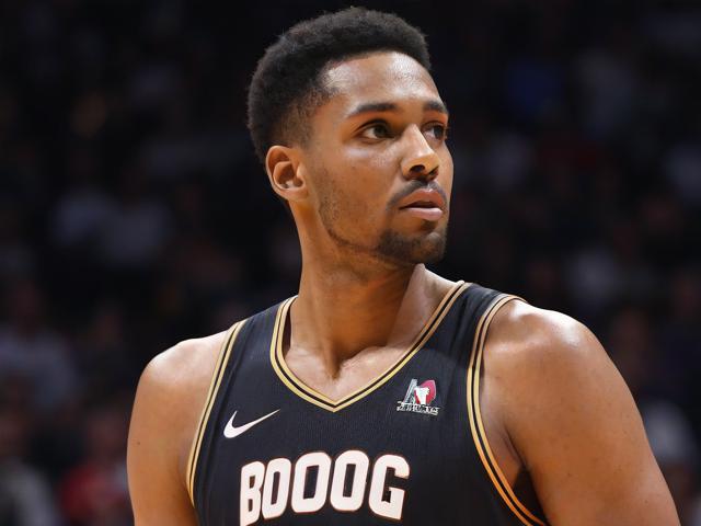 “九游app_ 场外精彩：明星球员的温馨生活瞬间”，nba球员场外生活