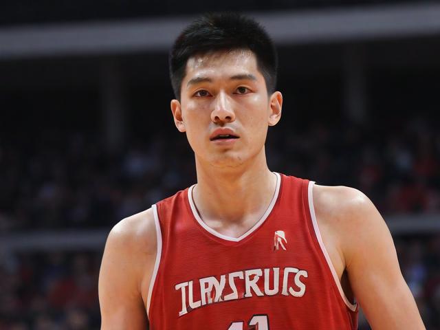 jiuyou.com_ 中国篮球历史上最具纪念意义的瞬间回顾，中国篮球历史人物