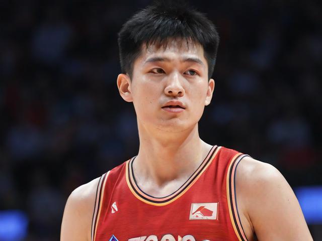 jiuyou.com_ 中国篮球明星转型成为商业偶像，影响力扩大，中国明星篮球队成员
