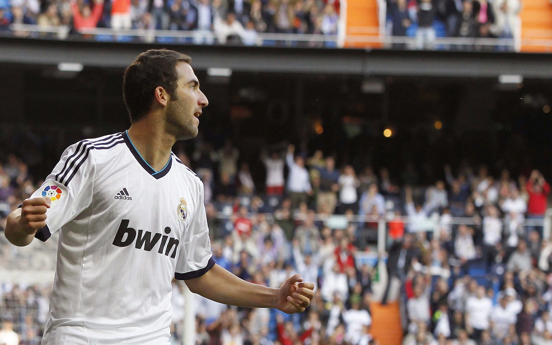 场上最佳：王强最后一记三分点燃全场激情！，最佳现场王宝强